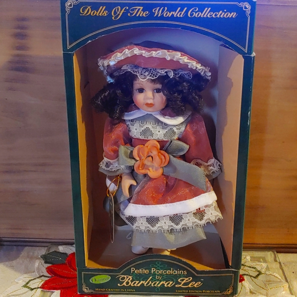 Dolls of the World - Germany